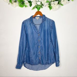 Cloth & Stone Chambray Button Up Blouse